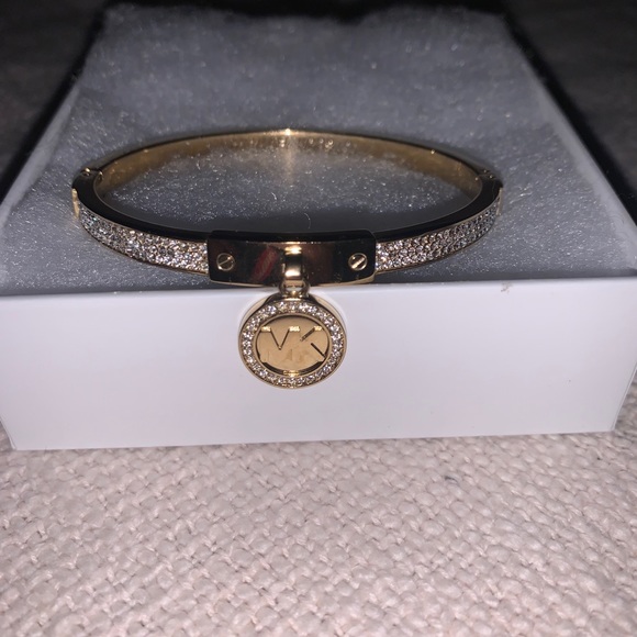 Micheal Kors bracelet - Picture 4 of 5